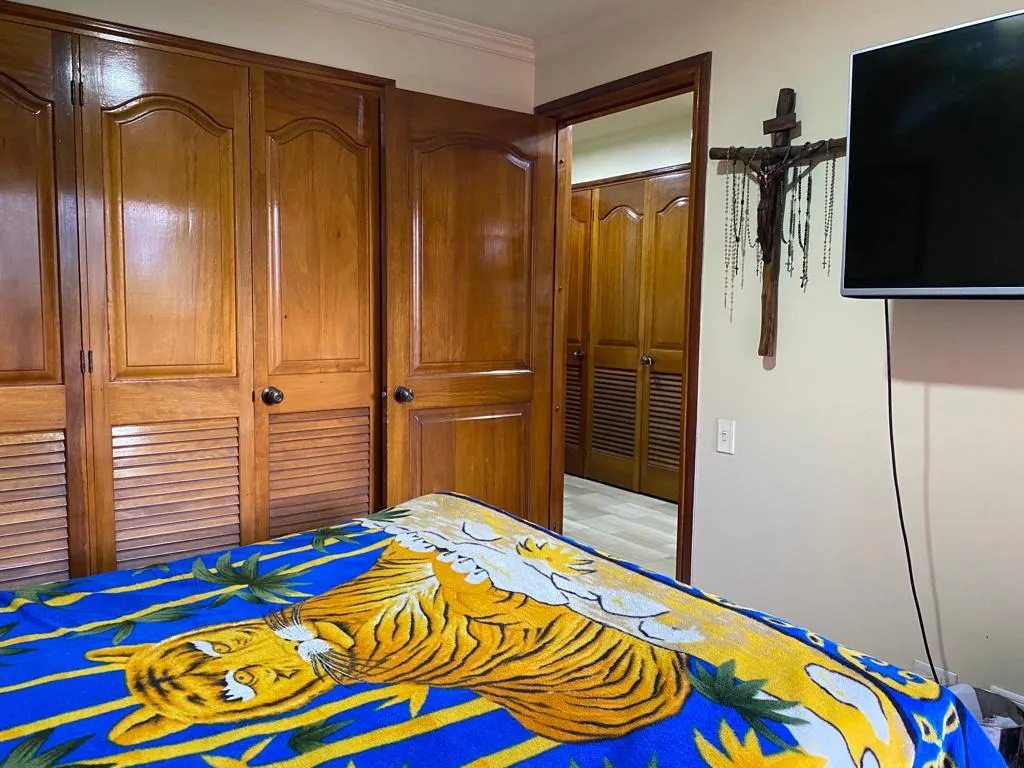 Apartamento en venta en Castropol, Medellín · foto 16 de 18