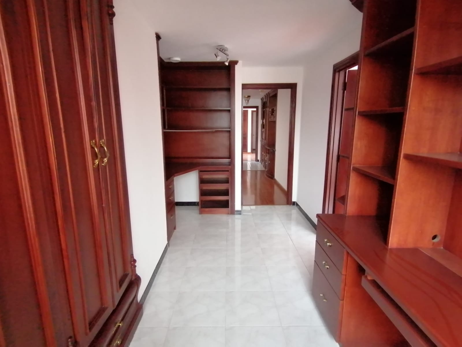 Apartamento de 4 alcobas en venta en San Patricio, Bogotá, 168 m² · foto 14 de 21
