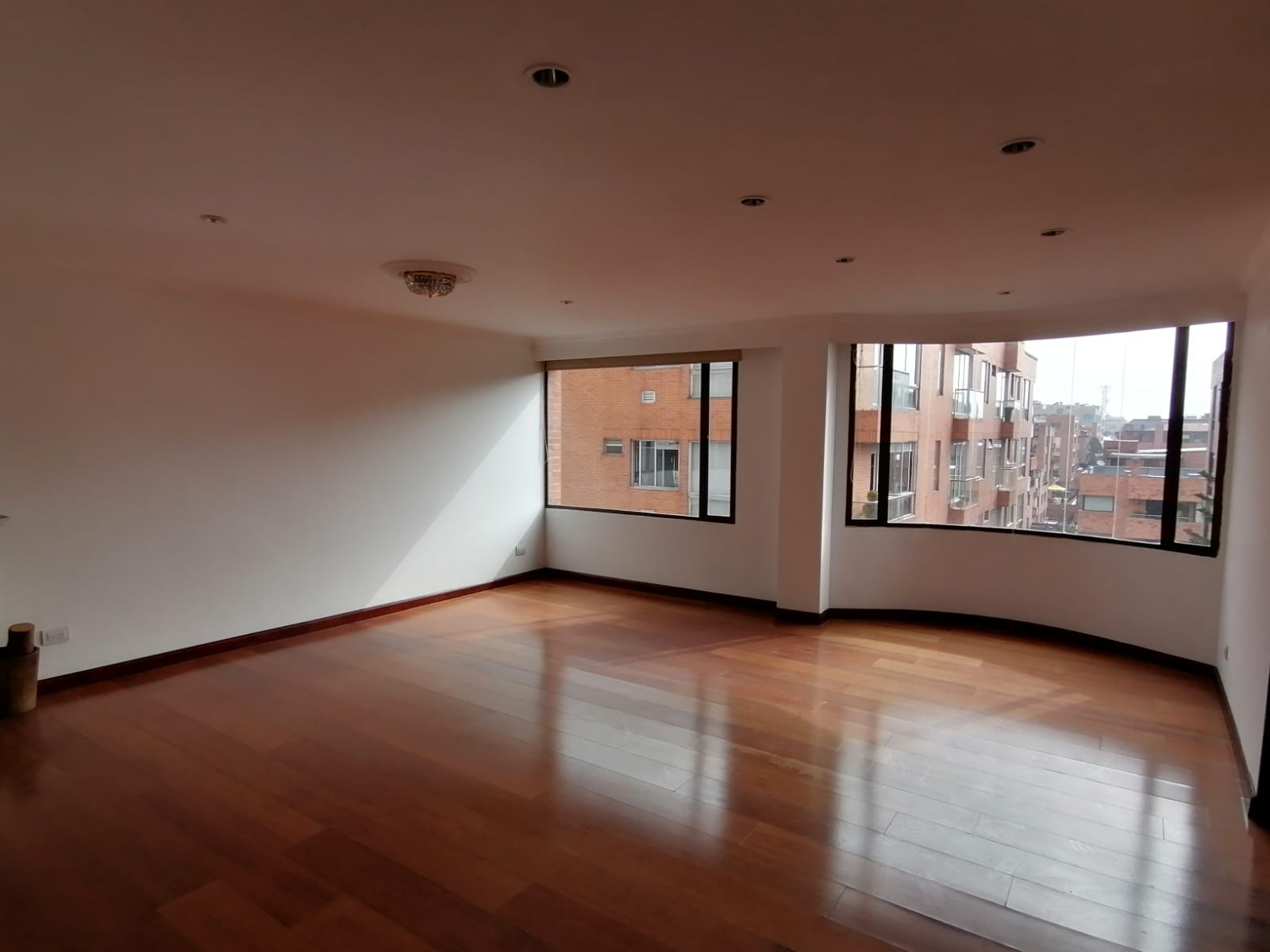Apartamento de 4 alcobas en venta en San Patricio, Bogotá, 168 m² · foto 16 de 21
