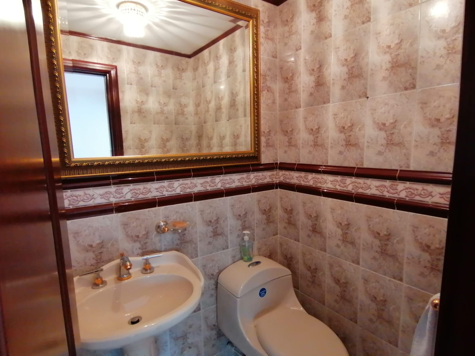 Apartamento de 4 alcobas en venta en San Patricio, Bogotá, 168 m² · foto 18 de 21
