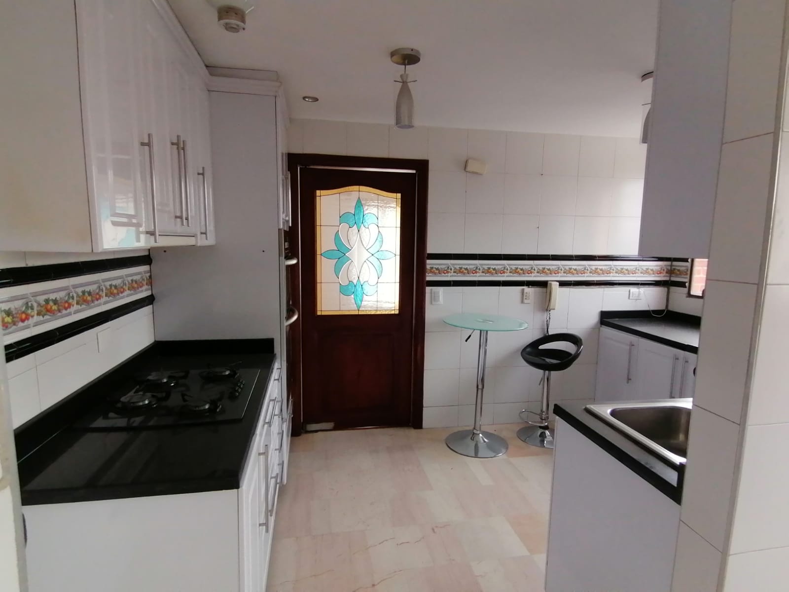 Apartamento de 4 alcobas en venta en San Patricio, Bogotá, 168 m² · foto 19 de 21