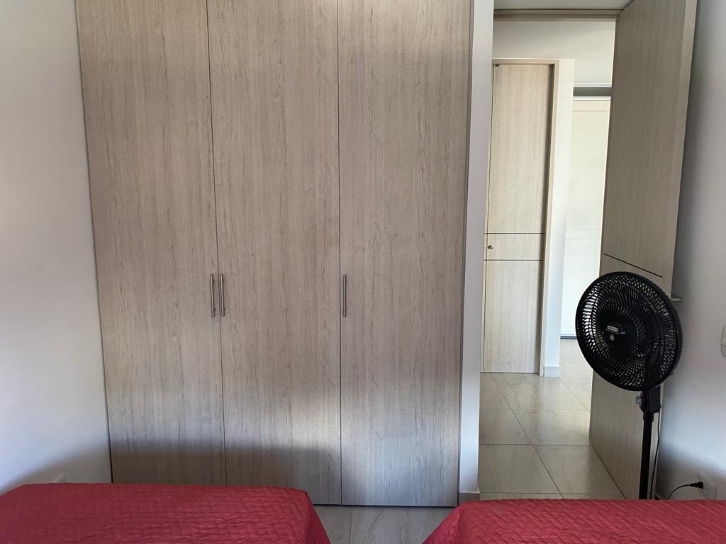 Apartamento de 2 alcobas en venta en San Francisco, Ricaurte, 58 m² · foto 5 de 17