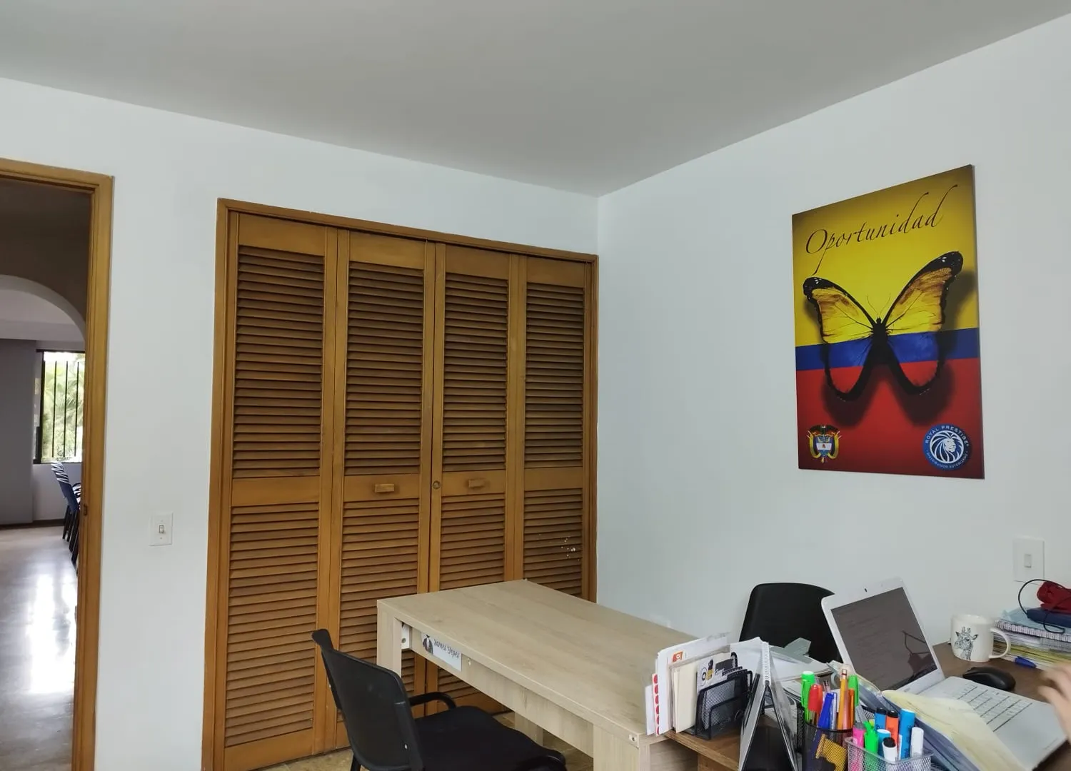 Oficina en arriendo en La Aguacatala, Medellín, 1500 m² · foto 8 de 14