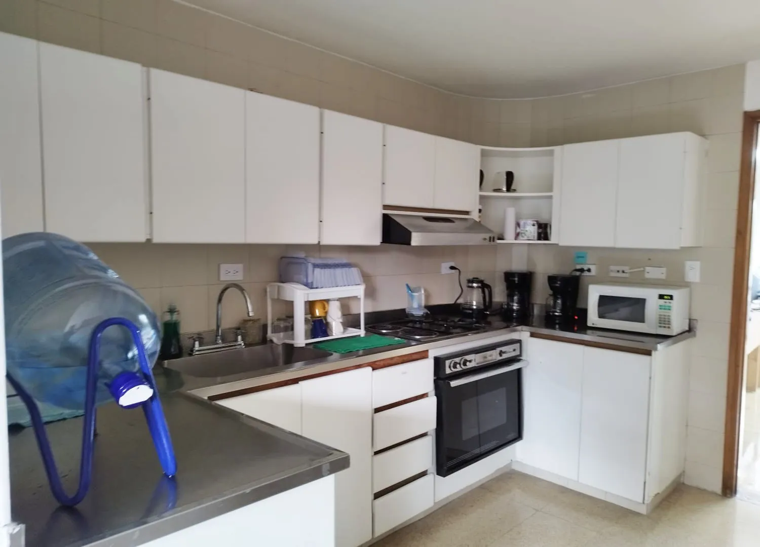 Oficina en arriendo en La Aguacatala, Medellín, 1500 m² · foto 10 de 14