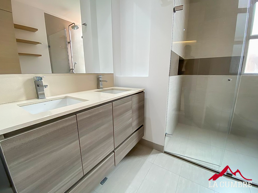 Apartamento de 3 alcobas en arriendo en Alejandria, Medellín, 170 m² · foto 13 de 14
