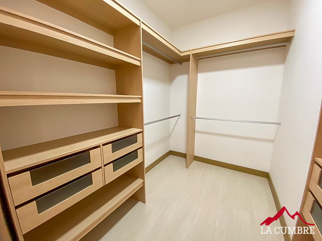 Apartamento de 3 alcobas en arriendo en Alejandria, Medellín, 170 m² · foto 14 de 14