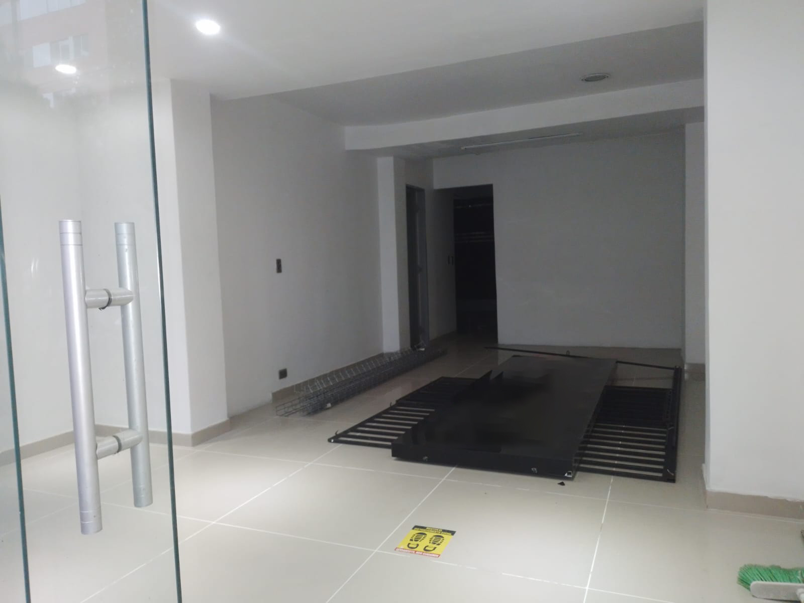 Local en arriendo en Vía Las Palmas, Medellín, 76 m² · foto 9 de 16