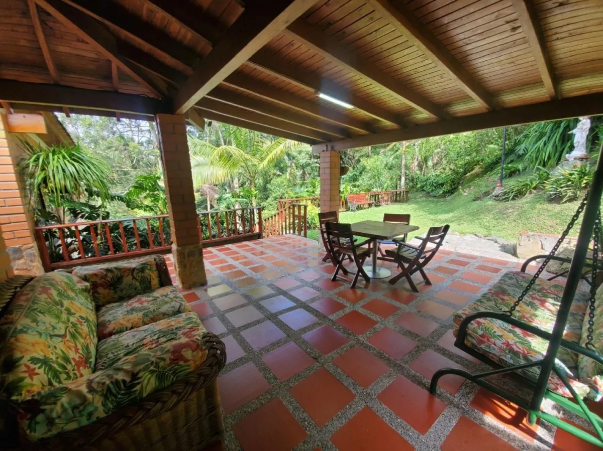 Casa de 7 alcobas en venta en Los Balsos, Medellín, 270 m² · foto 13 de 23