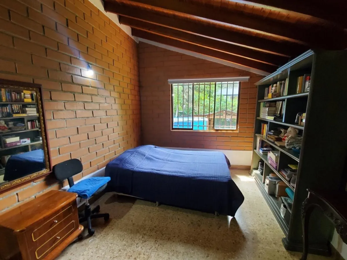 Casa de 7 alcobas en venta en Los Balsos, Medellín, 270 m² · foto 18 de 23