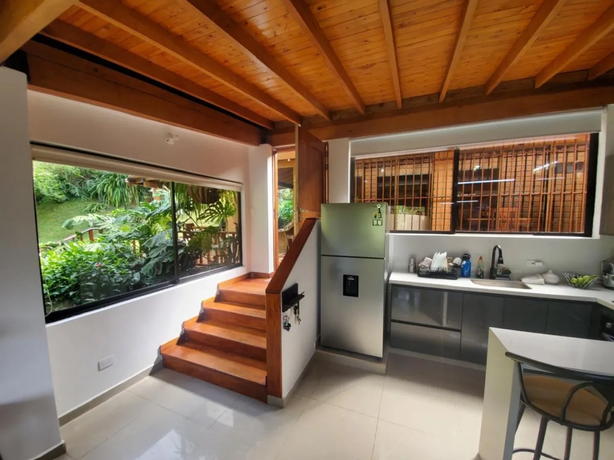 Casa de 7 alcobas en venta en Los Balsos, Medellín, 270 m² · foto 7 de 23
