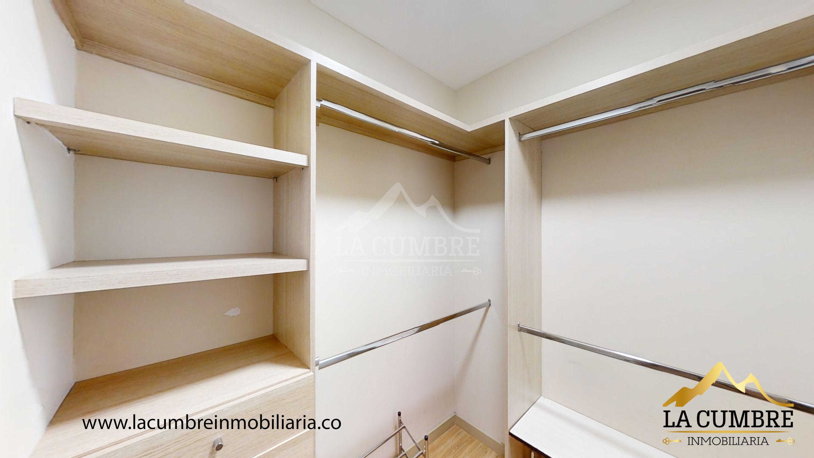 Apartamento de 3 alcobas en arriendo en Santa María De Los Ángeles, Medellín, 110 m² · foto 11 de 11