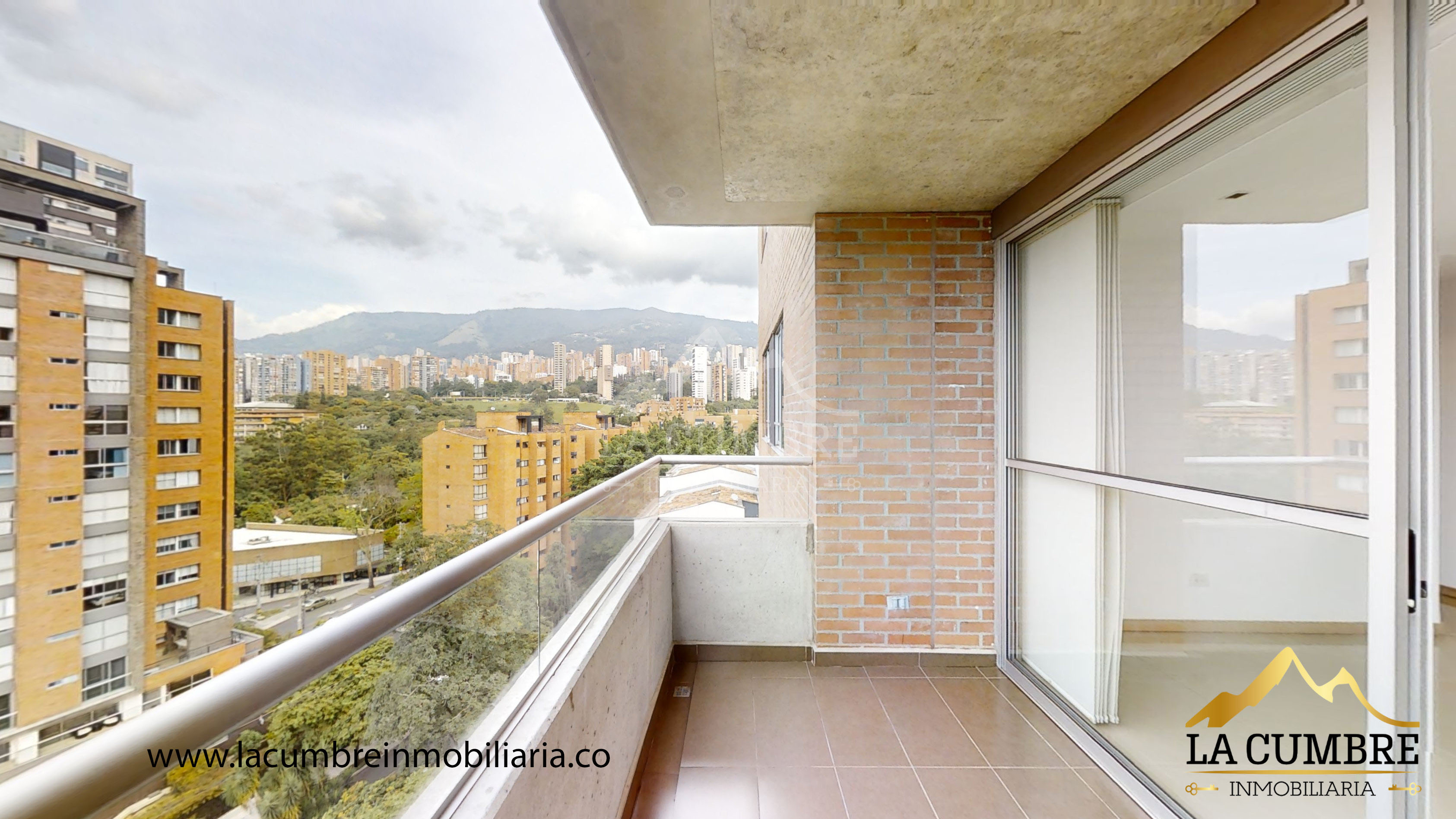 Apartamento de 3 alcobas en arriendo en Santa María De Los Ángeles, Medellín, 110 m² · foto 5 de 11