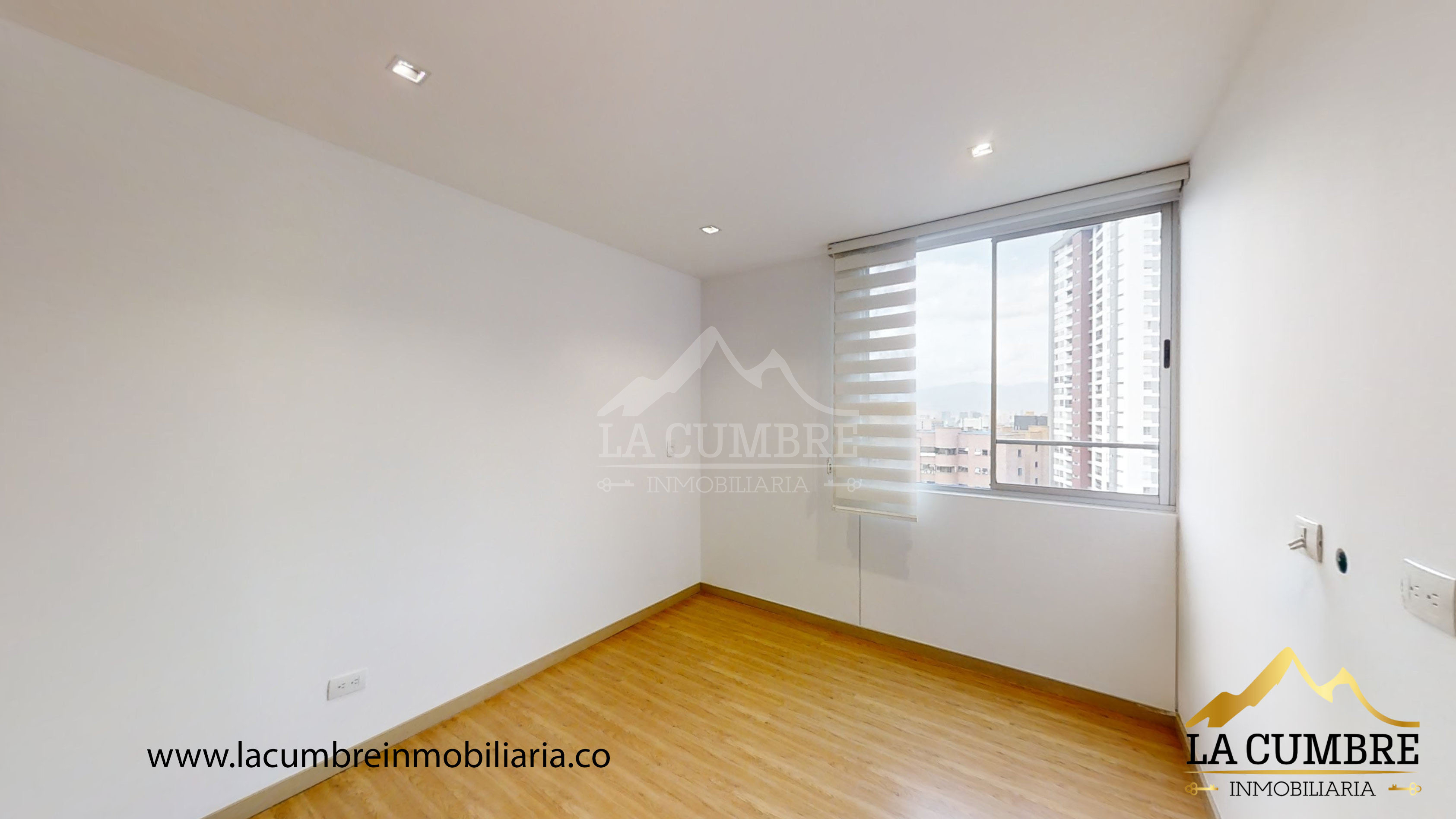 Apartamento de 3 alcobas en arriendo en Santa María De Los Ángeles, Medellín, 110 m² · foto 6 de 11