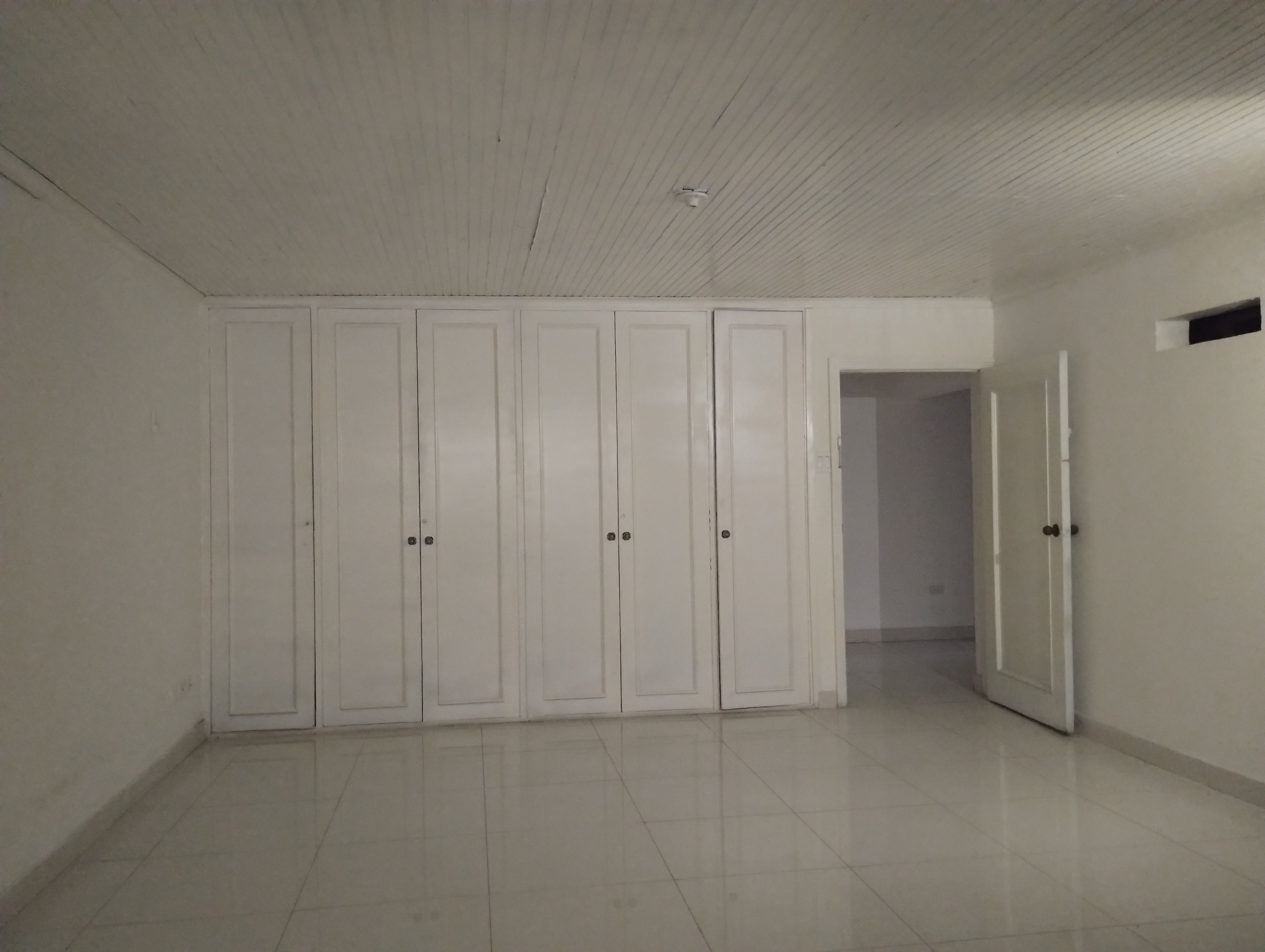 Casa de 3 alcobas en venta en Altos Del Prado, Barranquilla, 420 m² · foto 4 de 9