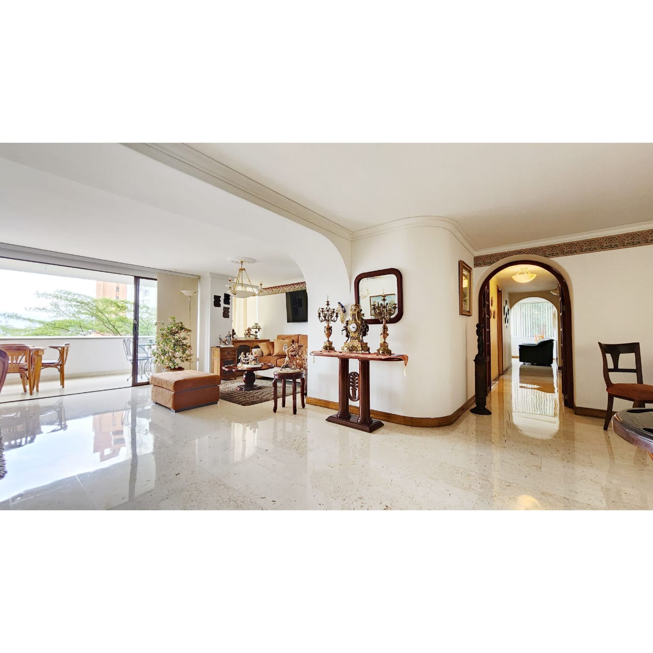Apartamento en venta en El Campestre, Medellín · foto 8 de 16