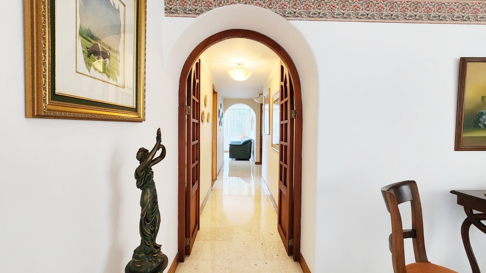 Apartamento en venta en El Campestre, Medellín · foto 9 de 16