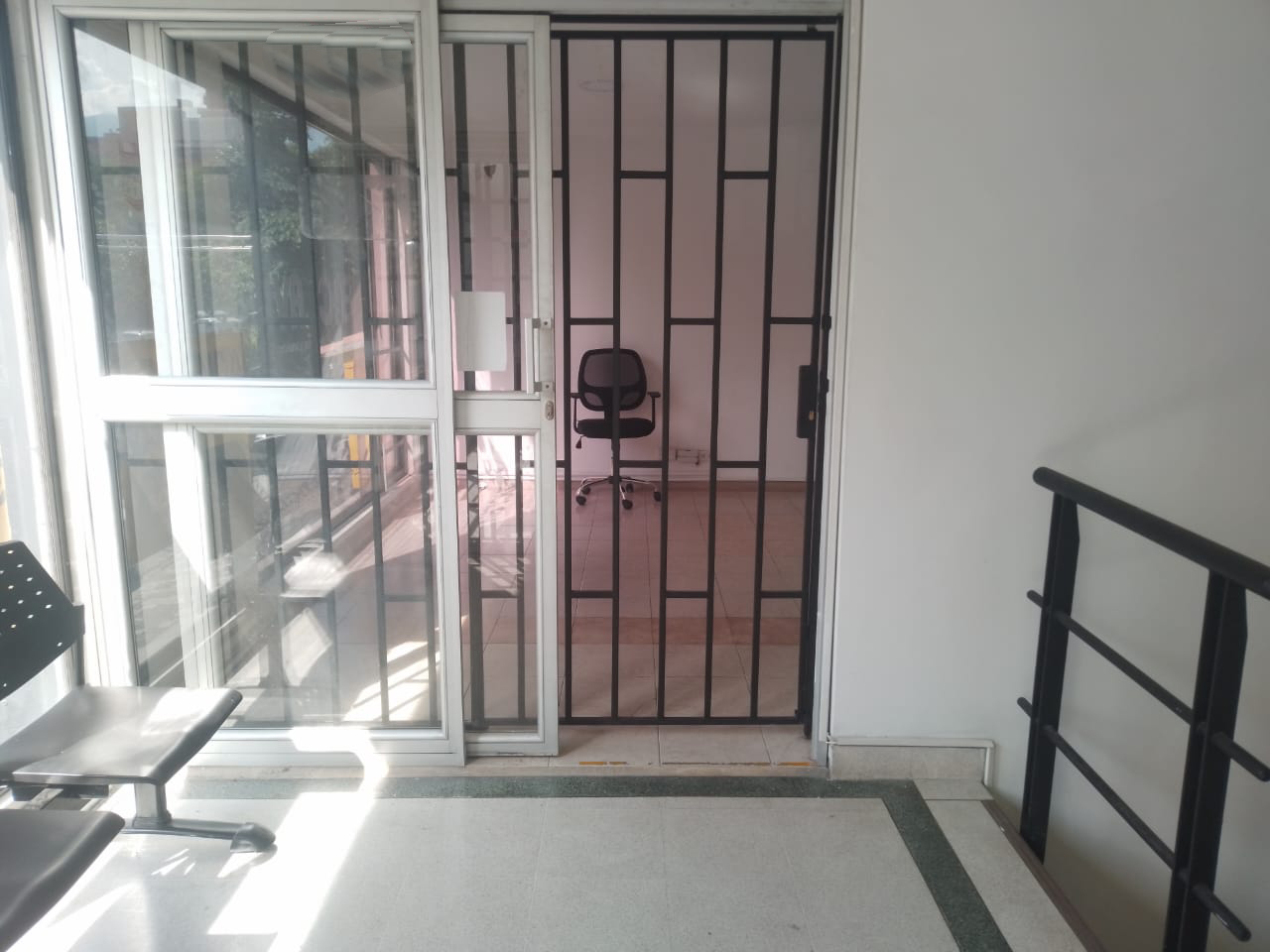 Oficina en arriendo en Belen Malibu, Medellín, 300 m² · foto 10 de 12