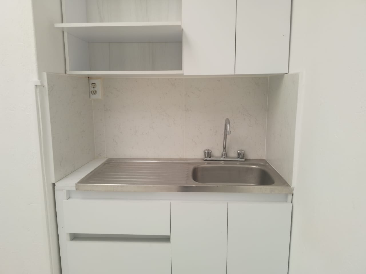 Oficina en arriendo en Belen Malibu, Medellín, 300 m² · foto 11 de 12
