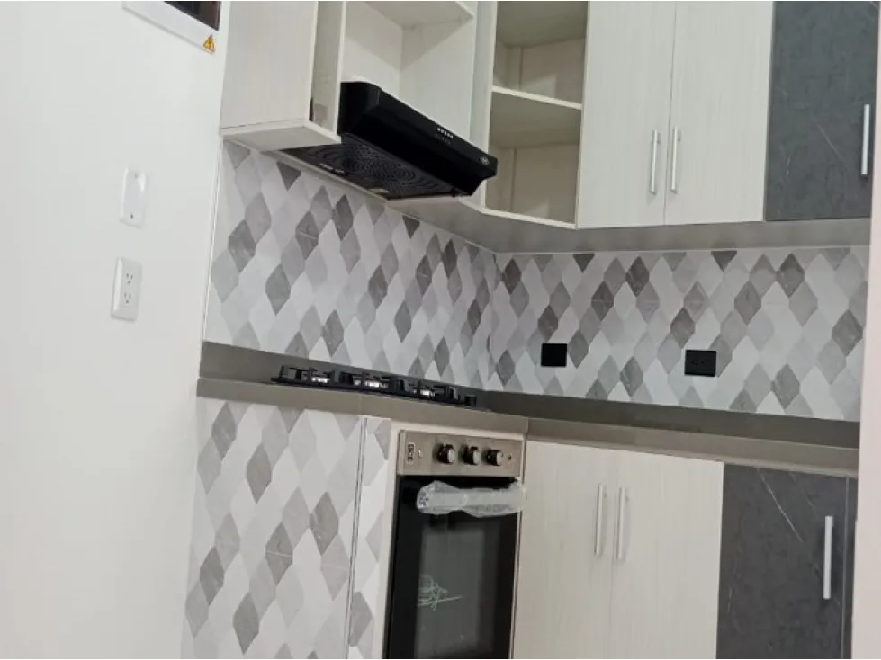 Apartamento en venta en Boston, Medellín · foto 8 de 24