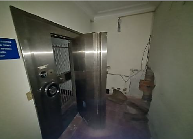 Local en venta en Villa Nueva, Medellín, 465 m² · foto 20 de 22