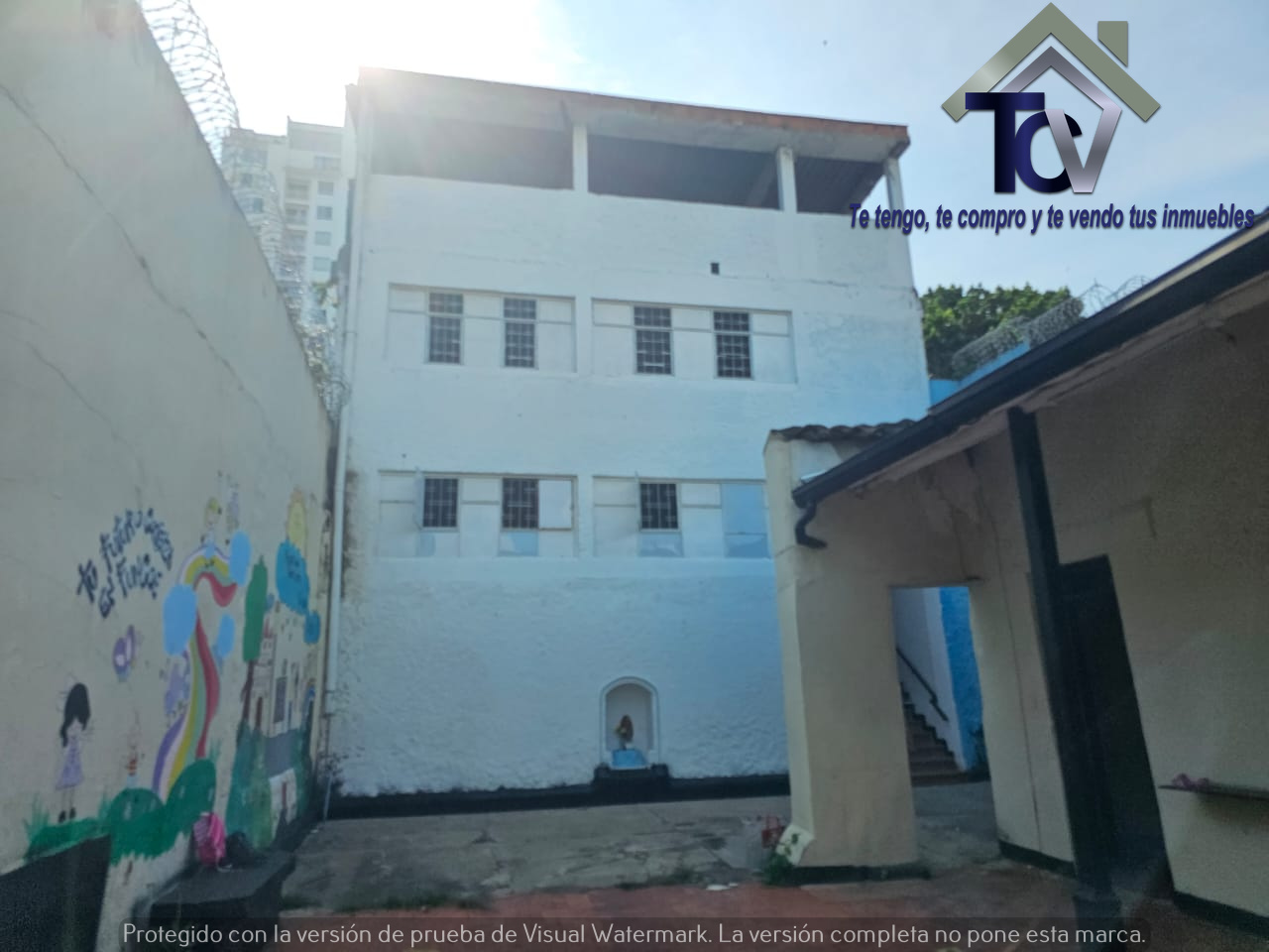 Casa en venta en Comuneros, Bucaramanga, 450 m² · foto 3 de 24