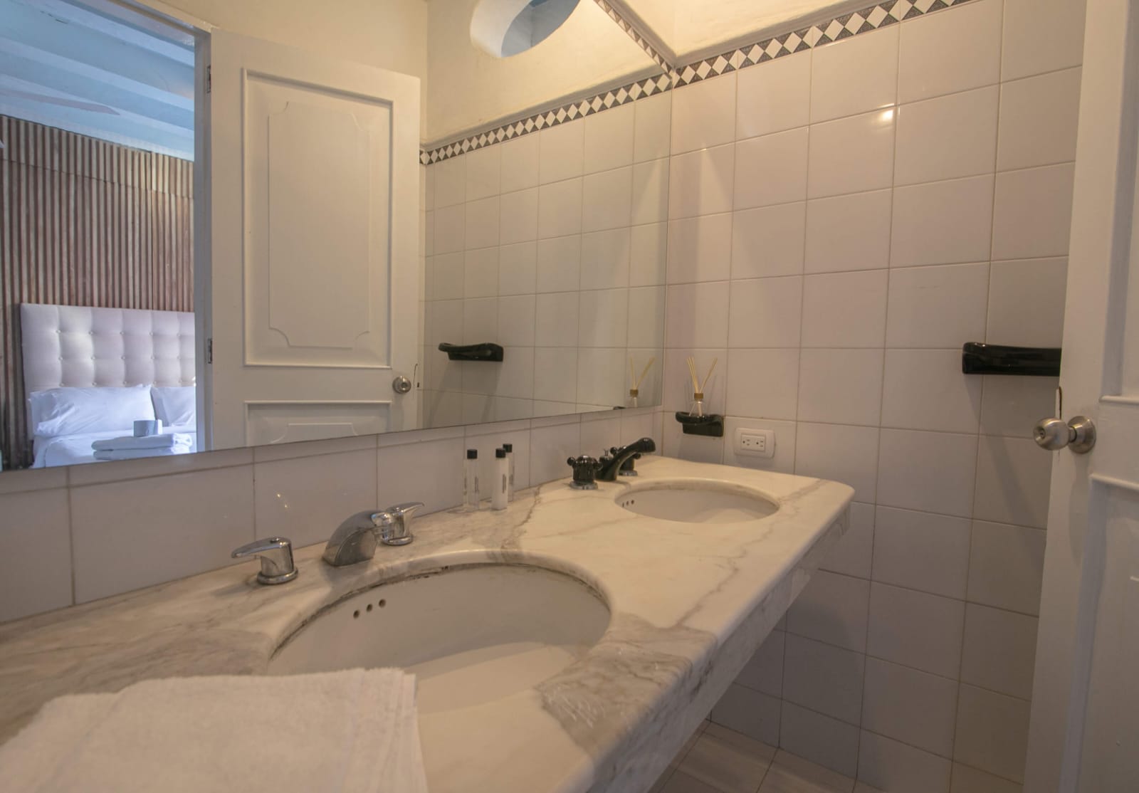 Casa de 4 alcobas en venta en San Diego, Cartagena, 460 m² · foto 18 de 19