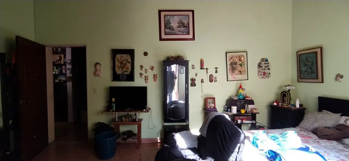 Casa de 10 alcobas en venta en Sucre, Medellín, 525 m² · foto 23 de 24