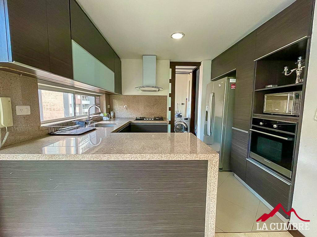 Apartamento de 3 alcobas en arriendo en Santa Maria De Los Angeles, Medellín, 130 m² · foto 6 de 12