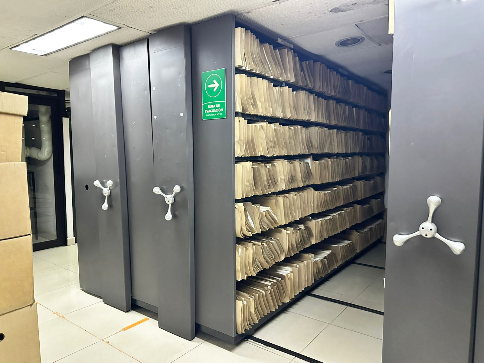 Bodega en arriendo en Perpetuo Socorro, Medellín, 2300 m² · foto 13 de 14