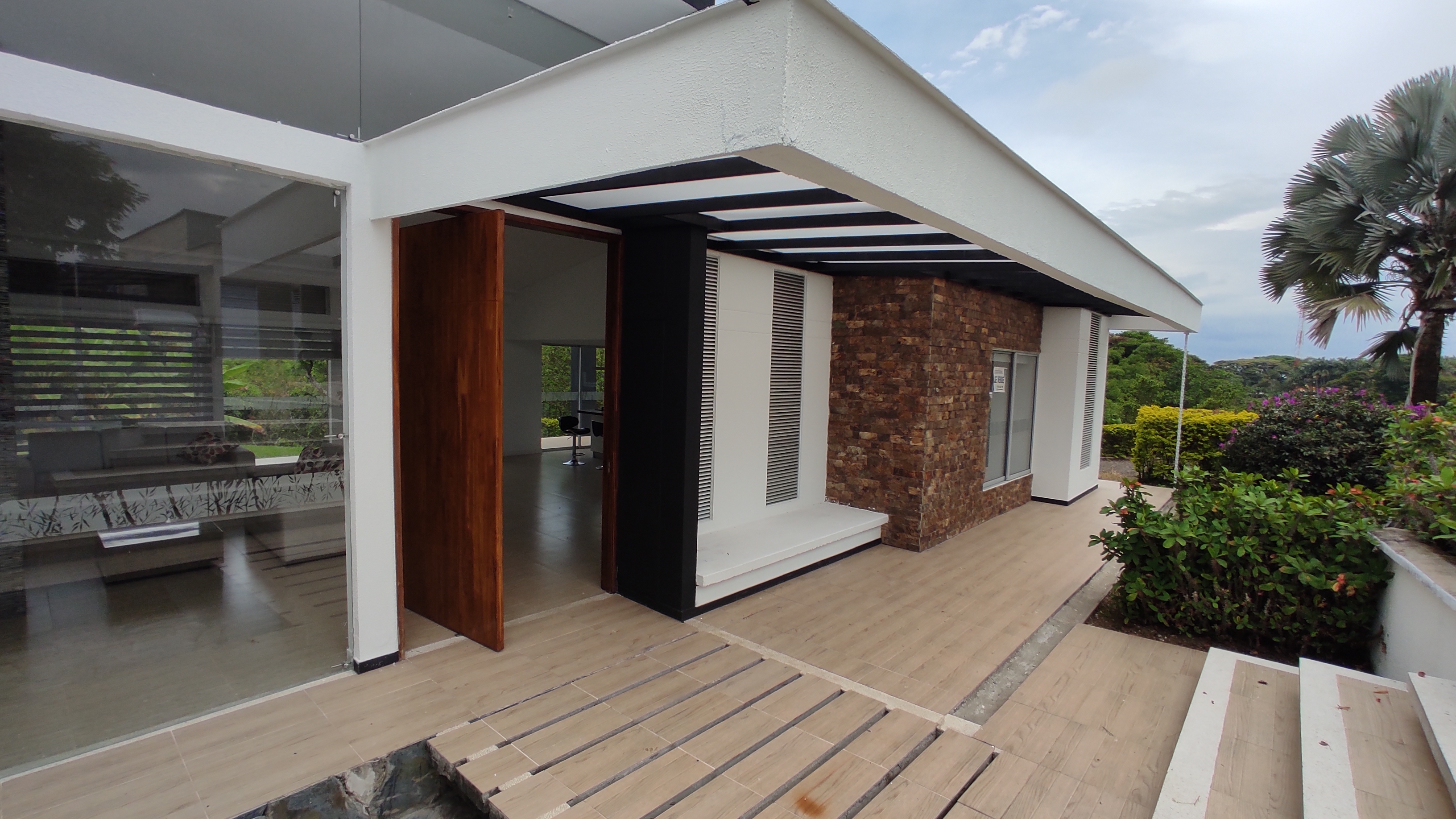Casa en venta en Condina, Pereira · foto 2 de 23