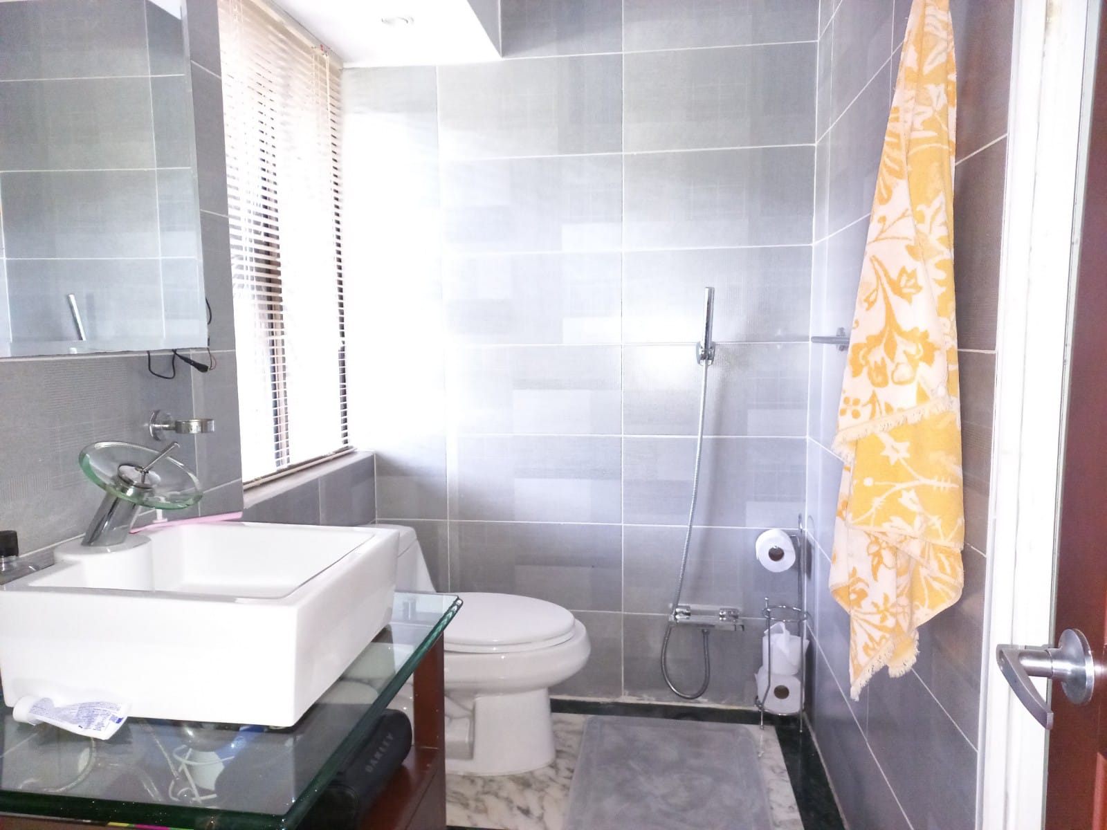 Apartamento de 3 alcobas en venta en Sierras Del Moral, Bogotá, 220 m² · foto 10 de 23