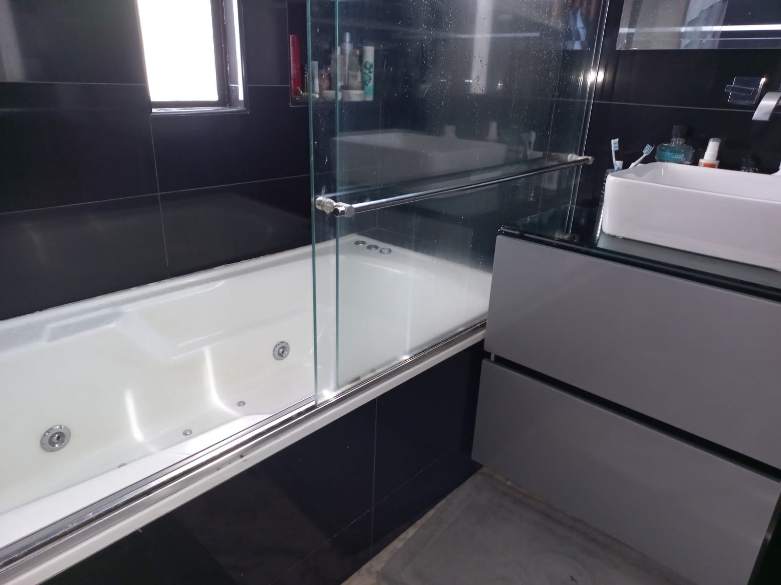 Apartamento de 3 alcobas en venta en Sierras Del Moral, Bogotá, 220 m² · foto 11 de 23