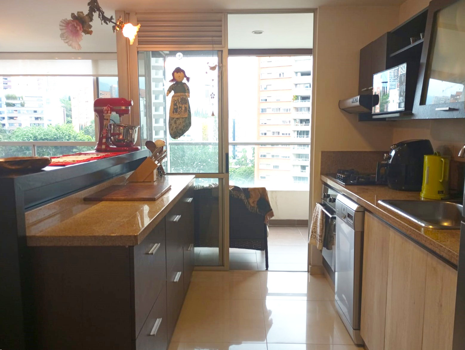 Apartamento de 2 alcobas en arriendo en Los Balsos, Medellín, 76 m² · foto 11 de 15