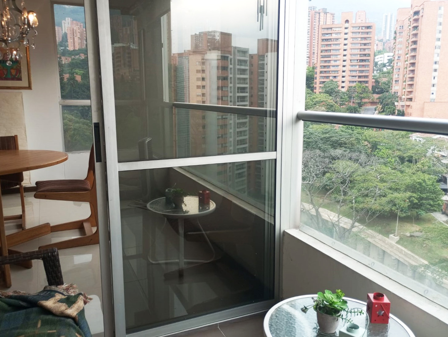 Apartamento de 2 alcobas en arriendo en Los Balsos, Medellín, 76 m² · foto 14 de 15