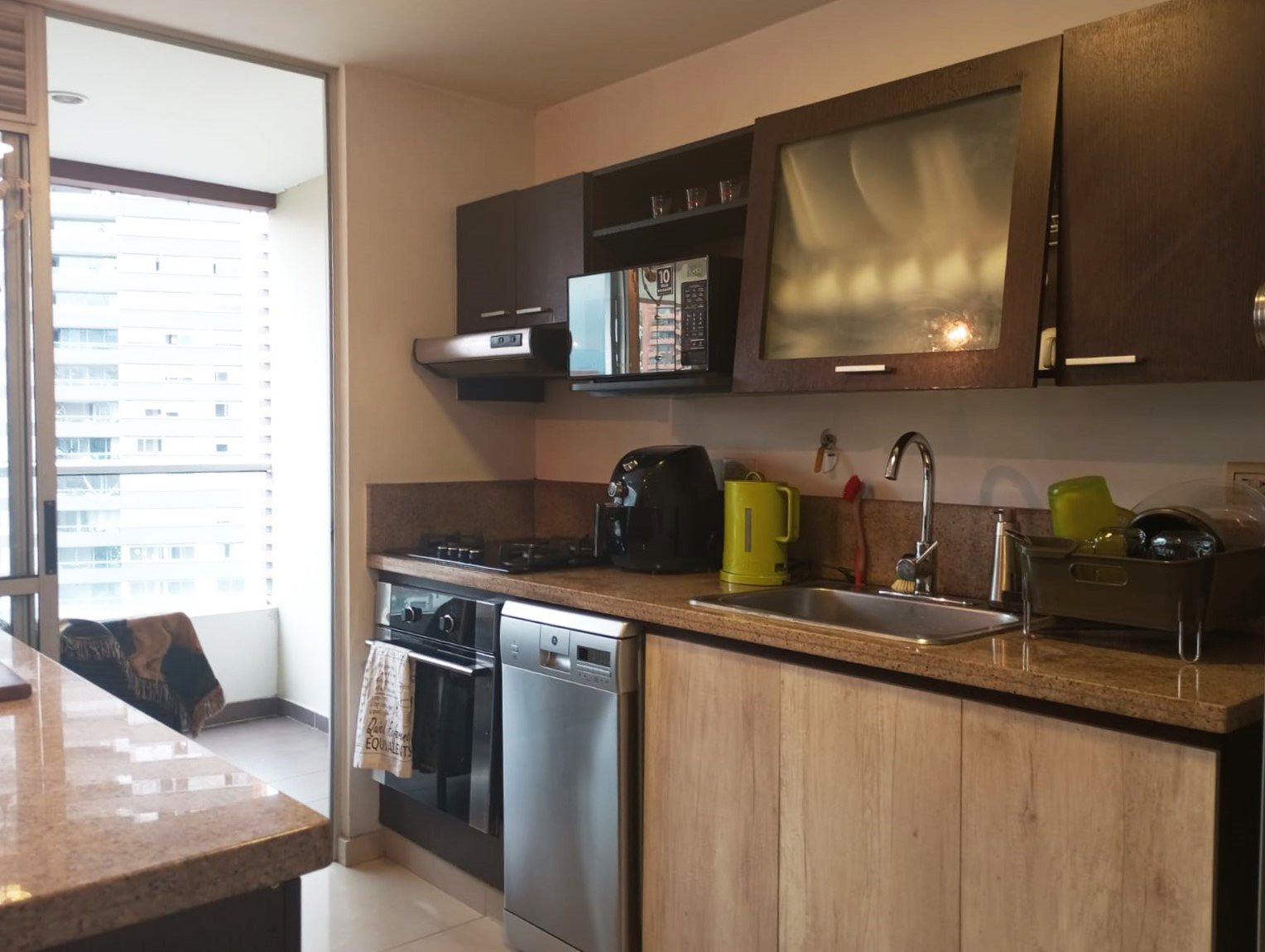 Apartamento de 2 alcobas en arriendo en Los Balsos, Medellín, 76 m² · foto 7 de 15