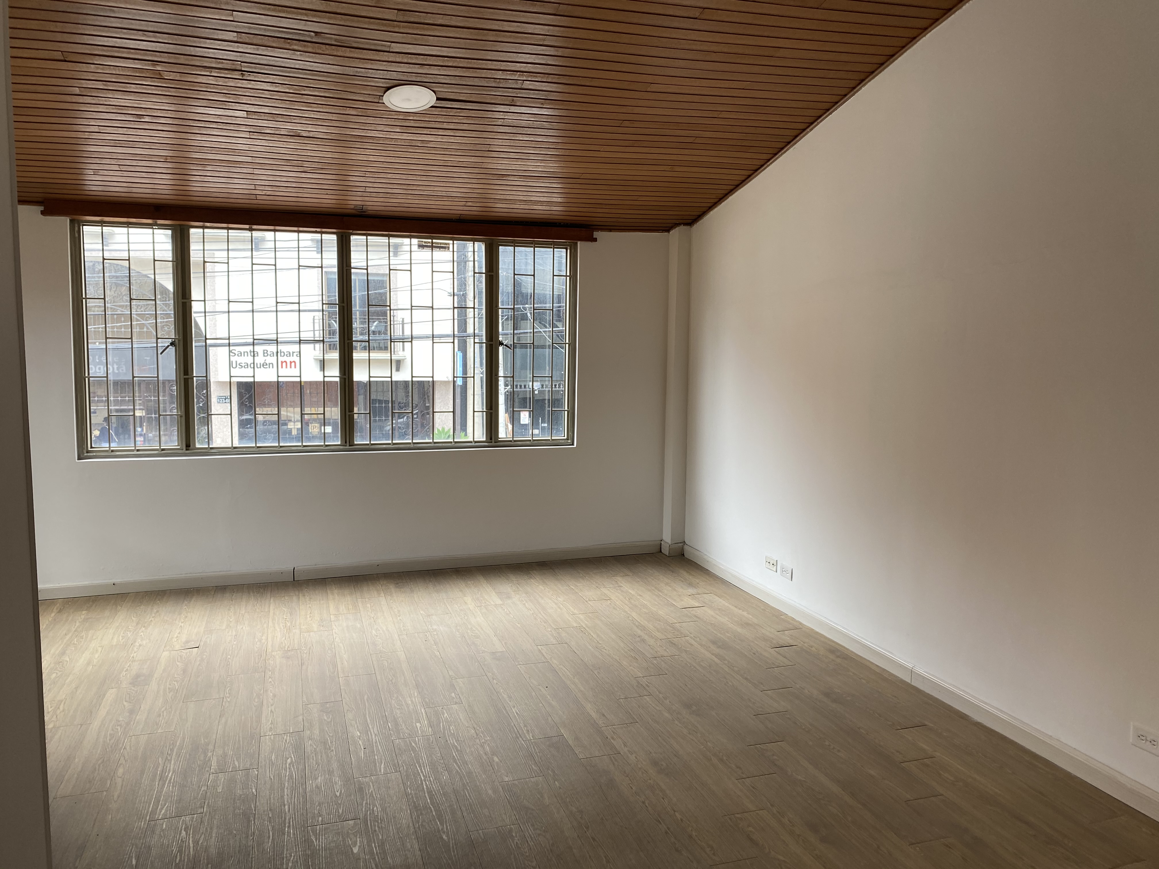 Casa en venta en Santa Barbara Oriental, Bogotá · foto 5 de 18