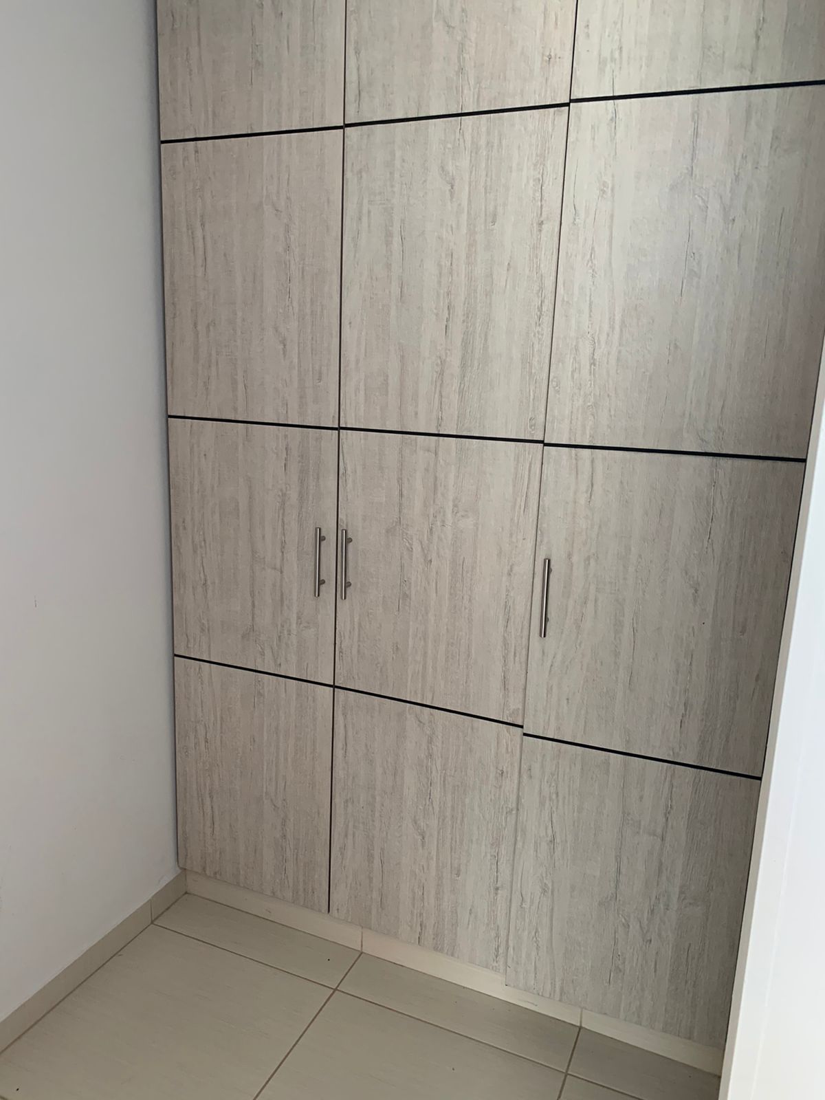 Apartamento de 3 alcobas en venta en Las Palmas, Ricaurte, 82 m² · foto 12 de 24