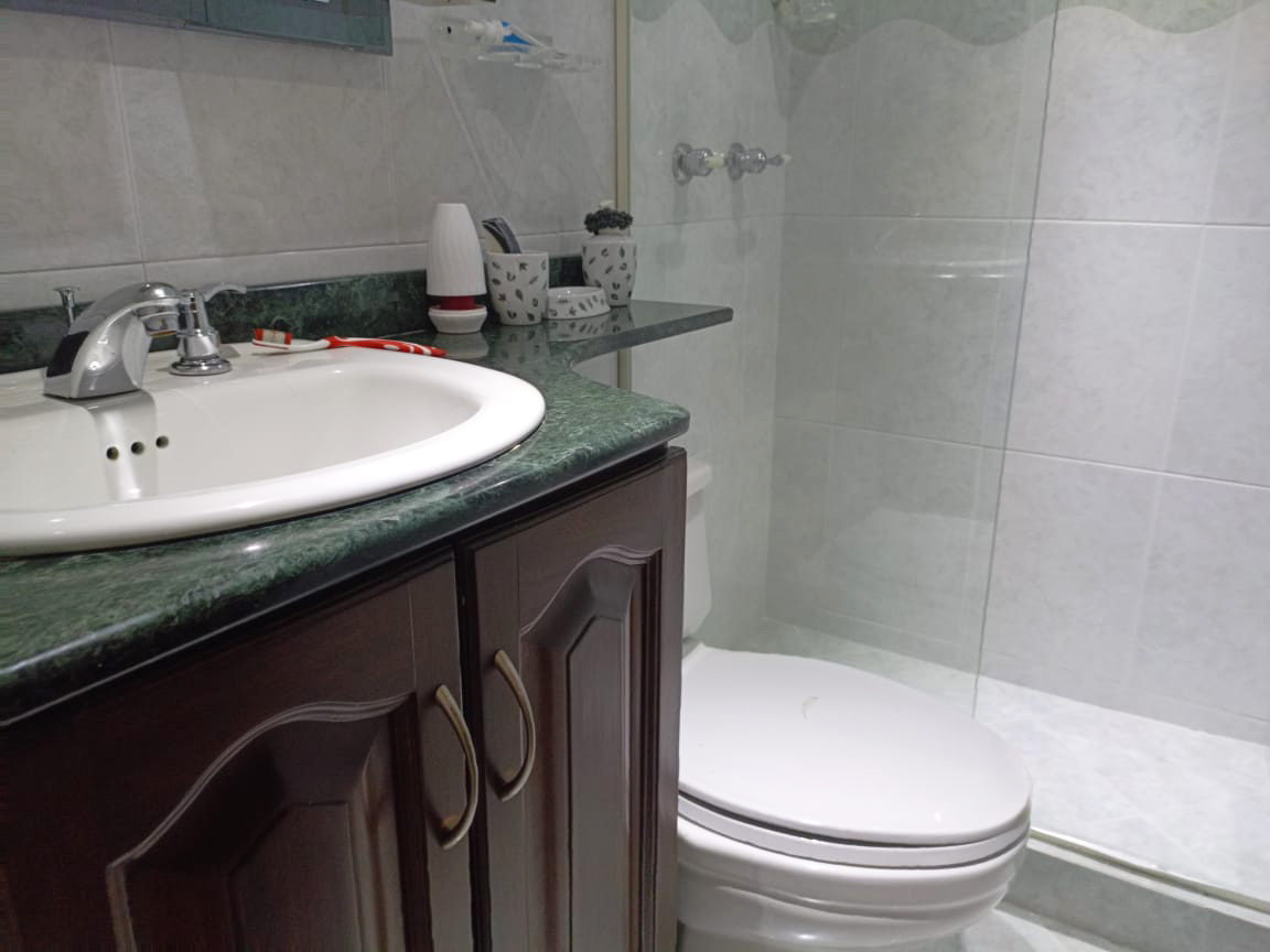 Casa de 5 alcobas en venta en La Mota, Medellín, 149 m² · foto 16 de 17