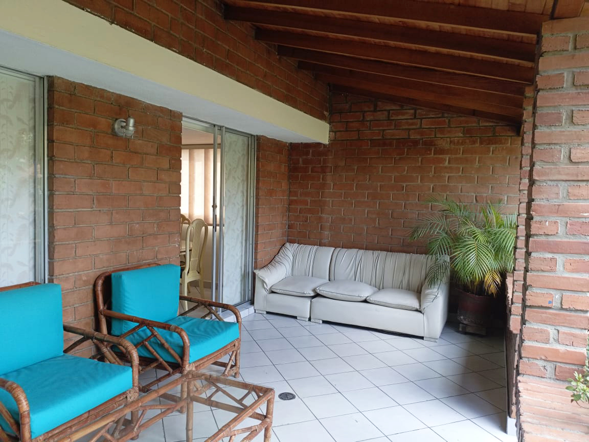 Casa de 5 alcobas en venta en La Mota, Medellín, 149 m² · foto 5 de 17
