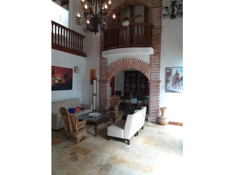 Casa de 6 alcobas en venta en El Centro, Cartagena, 720 m² · foto 3 de 24