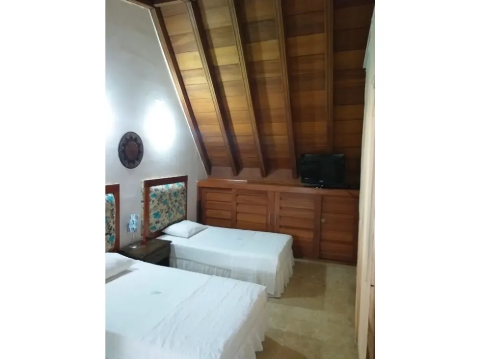 Casa de 6 alcobas en venta en El Centro, Cartagena, 720 m² · foto 10 de 24