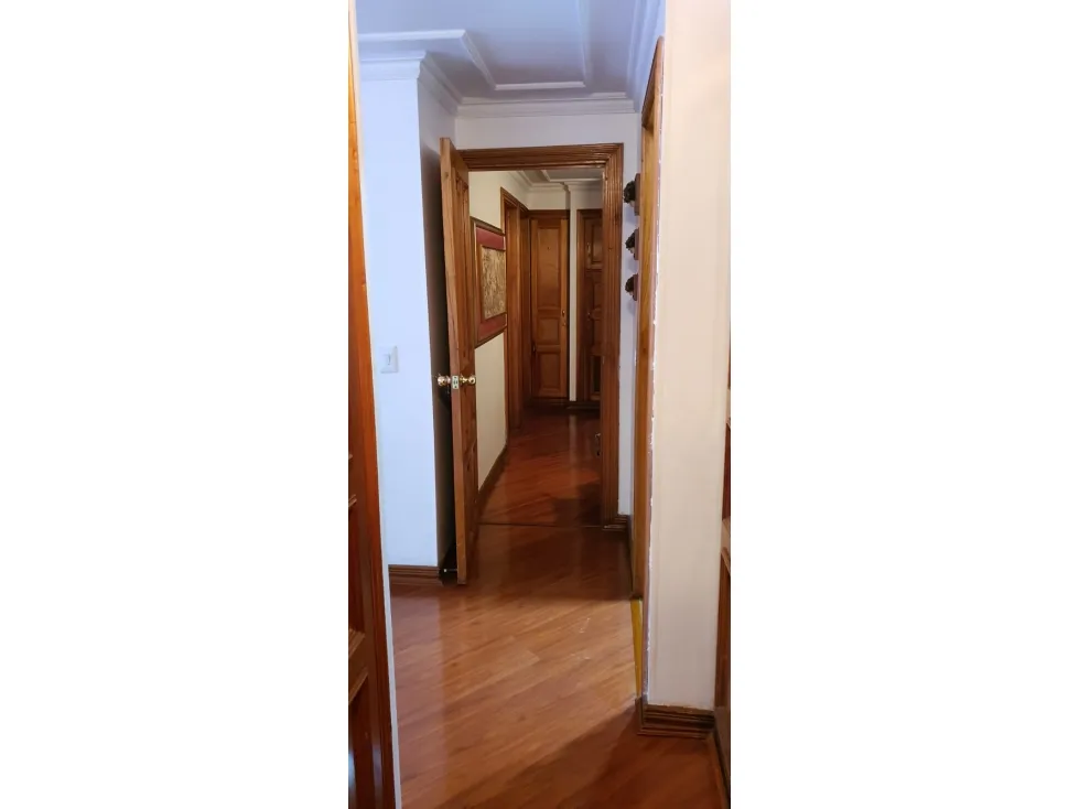 Apartamento en venta en Santa Barbara, Bogotá · foto 15 de 18