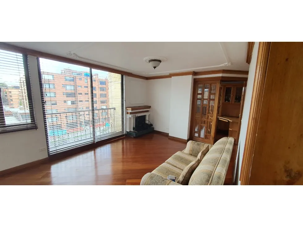 Apartamento en venta en Santa Barbara, Bogotá · foto 2 de 18