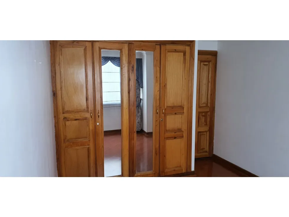 Apartamento en venta en Santa Barbara, Bogotá · foto 8 de 18