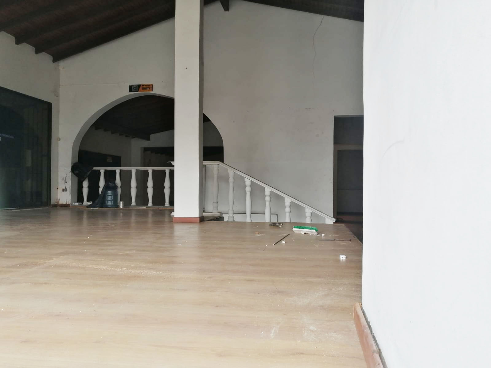 Oficina en arriendo en El Poblado, Medellín, 815 m² · foto 3 de 12
