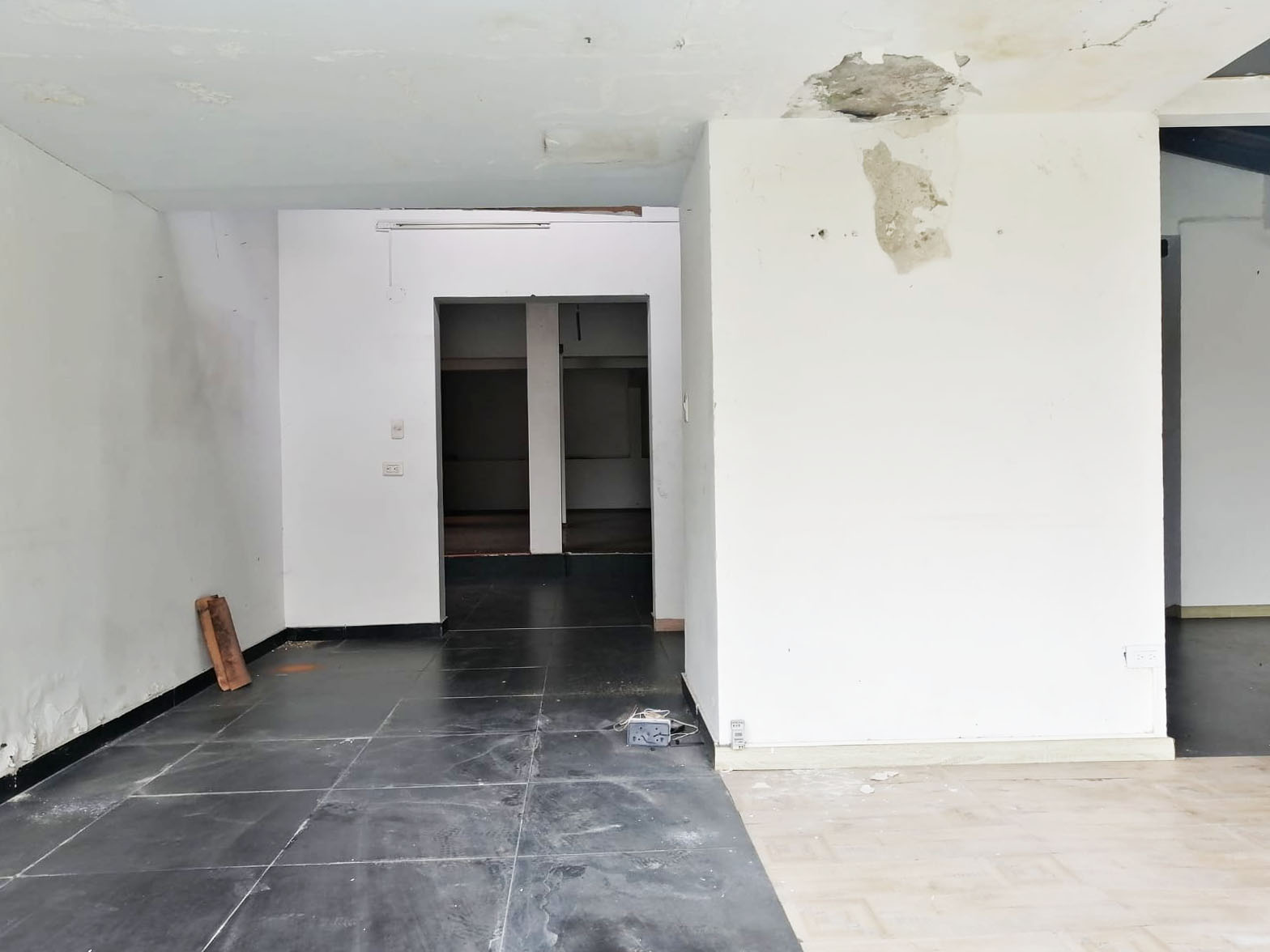 Oficina en arriendo en El Poblado, Medellín, 815 m² · foto 6 de 12