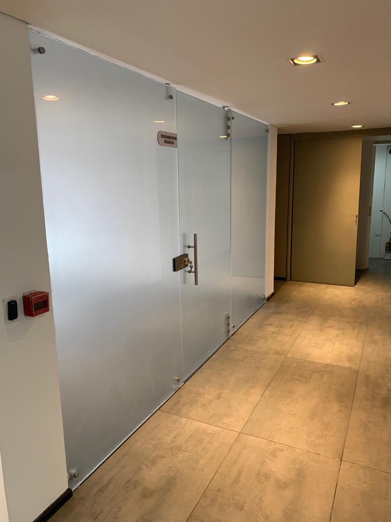 Casa de 4 alcobas en venta en Santa Barbara, Bogotá, 250 m² · foto 16 de 24