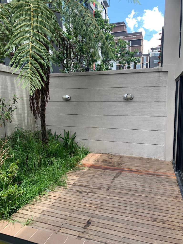Casa de 4 alcobas en venta en Santa Barbara, Bogotá, 250 m² · foto 5 de 24