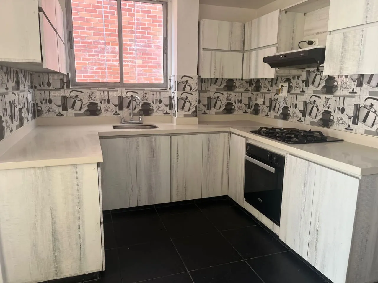 4BR Apartment in Alto de misael (190 m²) - 2