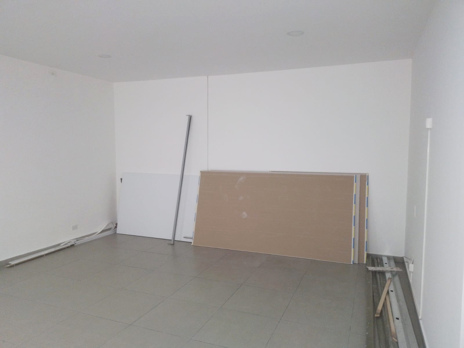 Consultorio en arriendo en Transversal Inferior, Medellín, 145 m² · foto 7 de 16